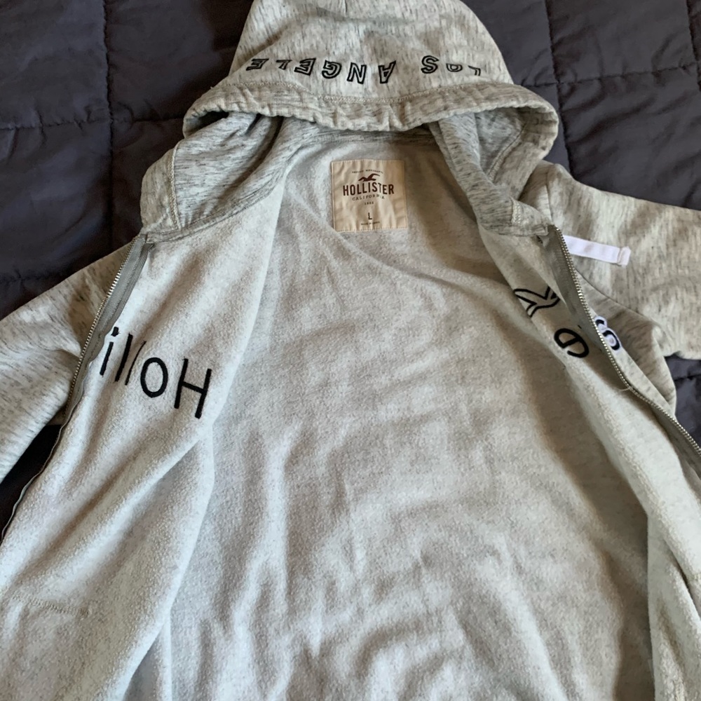 Hollister hoodie - Picture 4 of 5